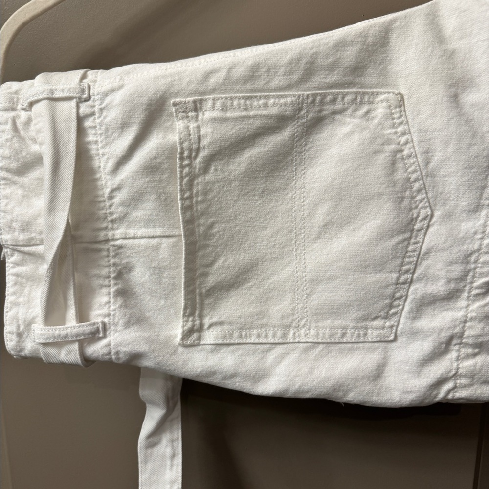 DL1961 Camile Paperbag Shorts, White Denim - Picture 13 of 15